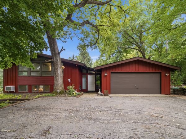 507 Shady Lane , North Barrington, IL 60010