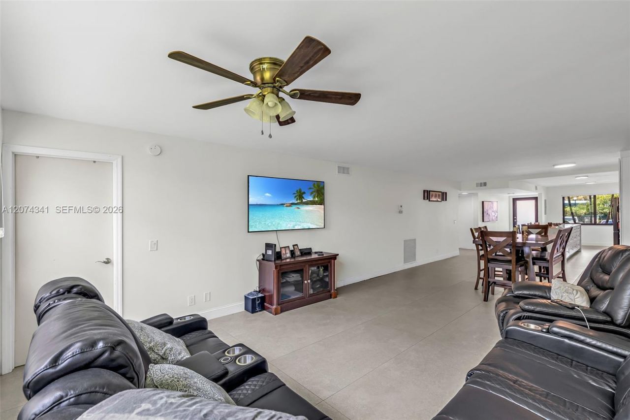 2606 NW 104th Ave , Unit 102, Sunrise, FL 33322 Photo