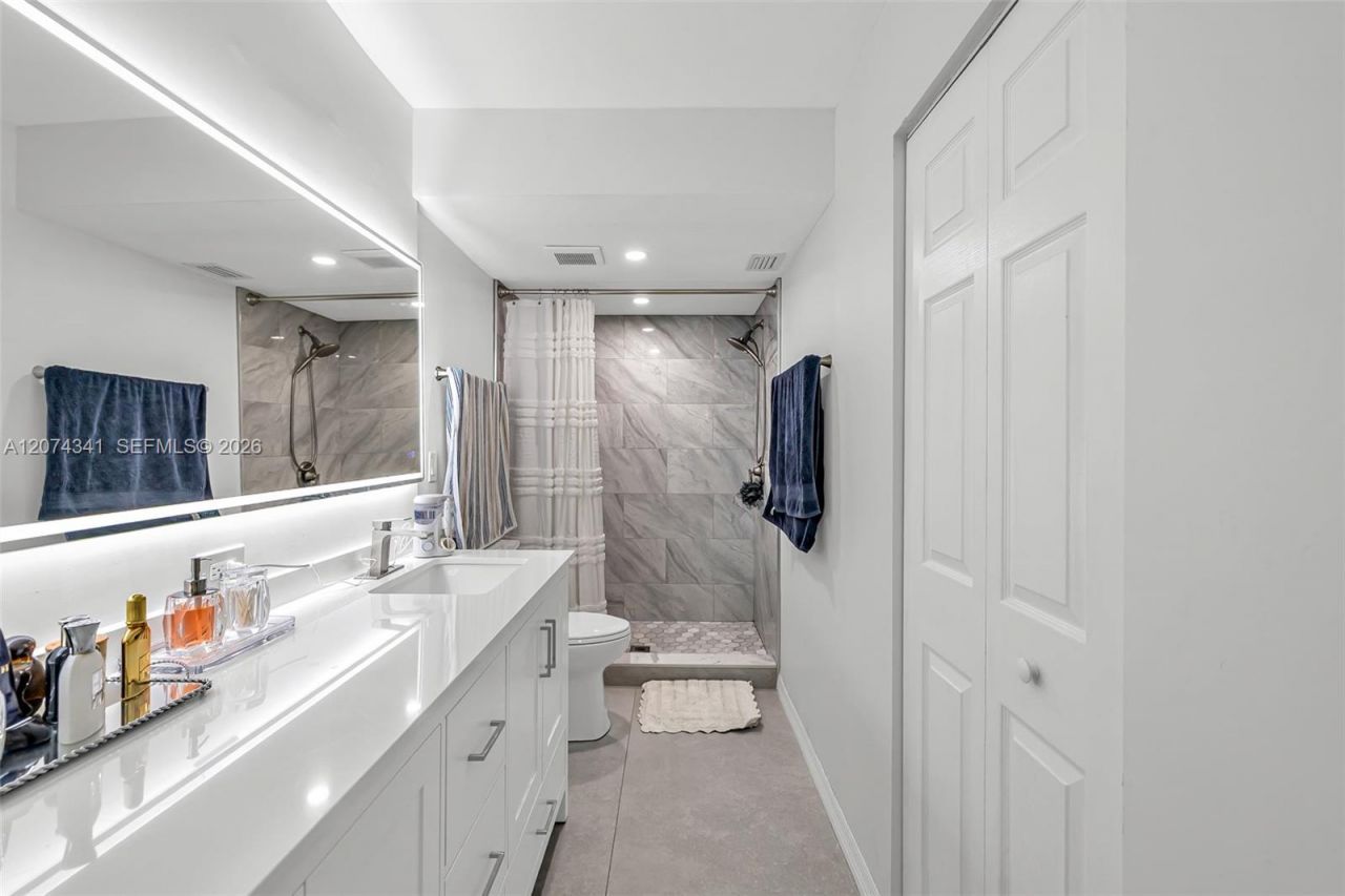 2606 NW 104th Ave , Unit 102, Sunrise, FL 33322 Photo