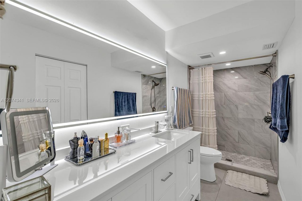 2606 NW 104th Ave , Unit 102, Sunrise, FL 33322 Photo