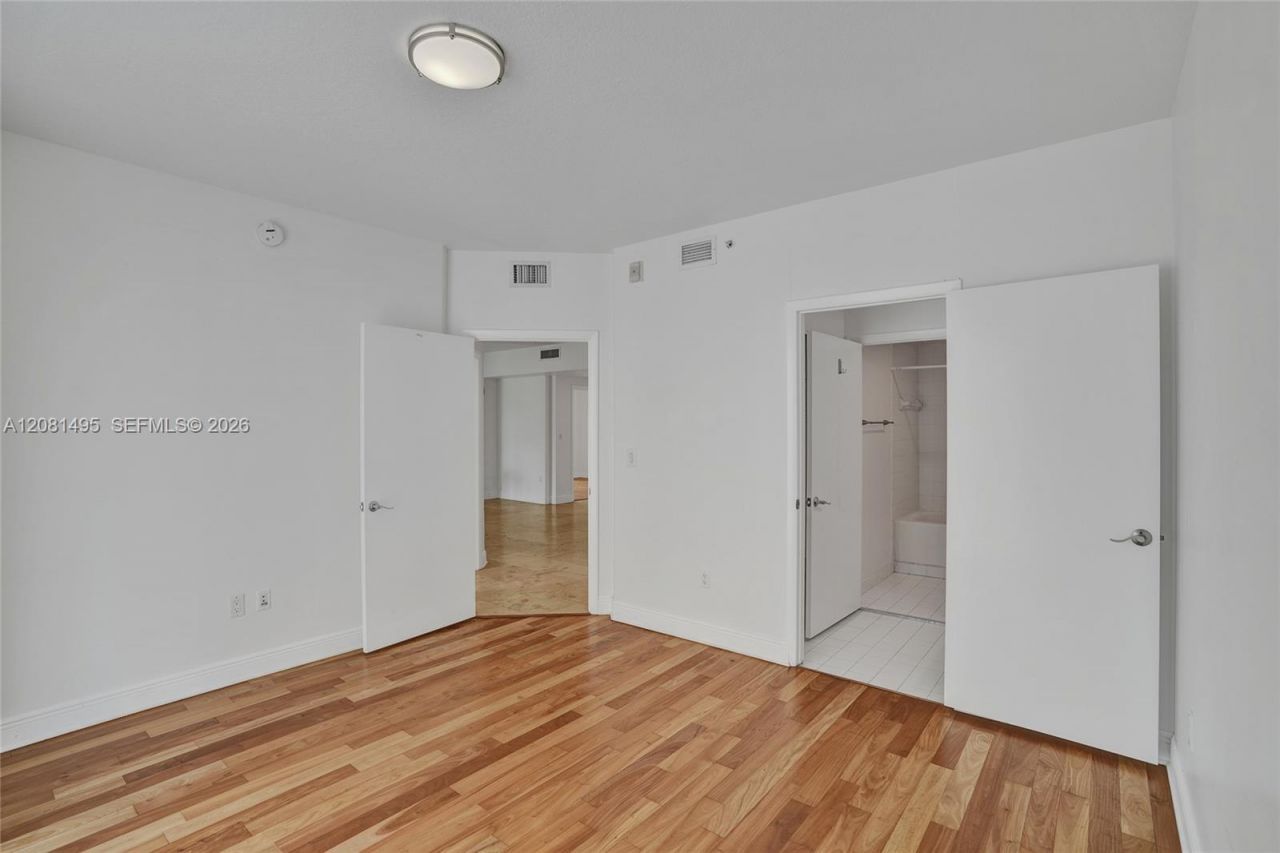 7275 SW 90th St , Unit C410, Miami, FL 33156 Photo