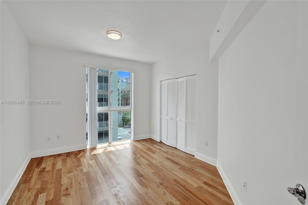 7275 SW 90th St , Unit C410, Miami, FL 33156 Photo