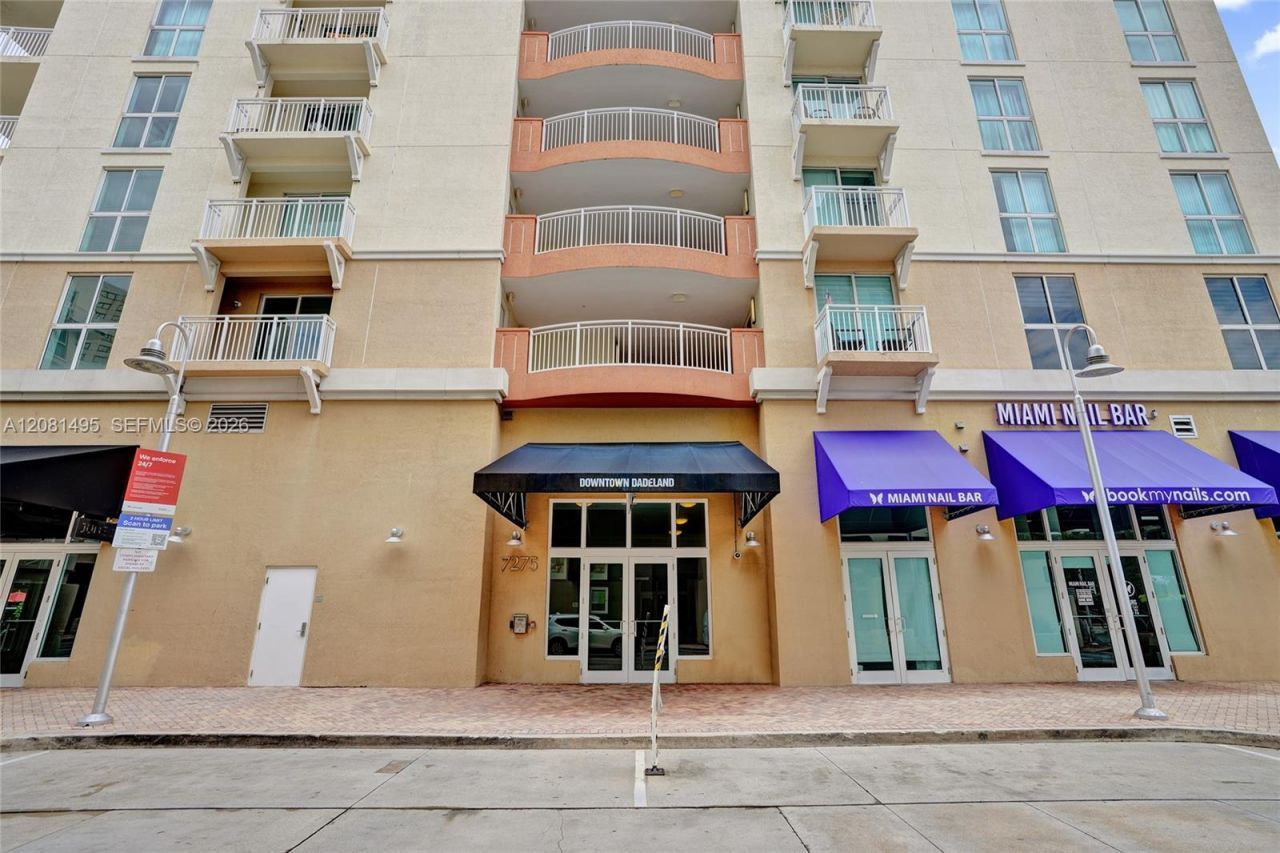 7275 SW 90th St , Unit C410, Miami, FL 33156 Photo