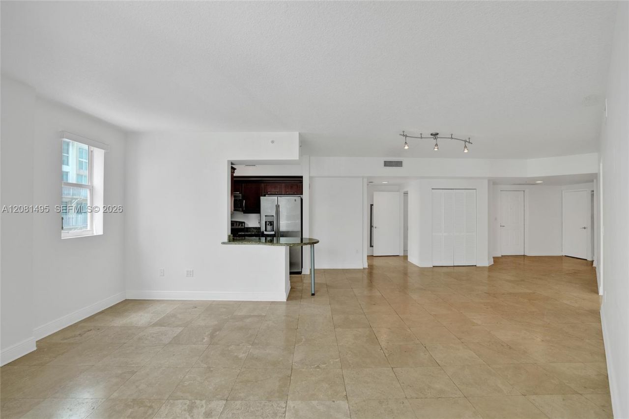 7275 SW 90th St , Unit C410, Miami, FL 33156 Photo
