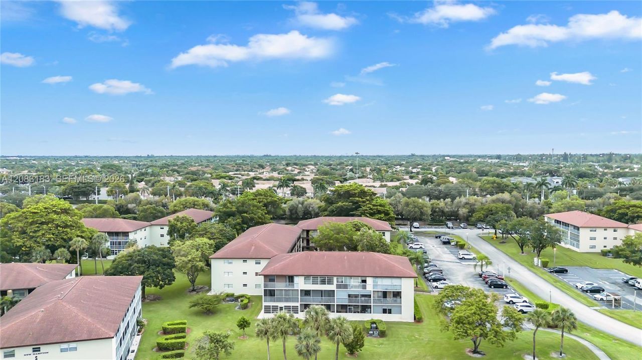 150 SW 134th Way , Unit 304R, Pembroke Pines, FL 33027 Photo