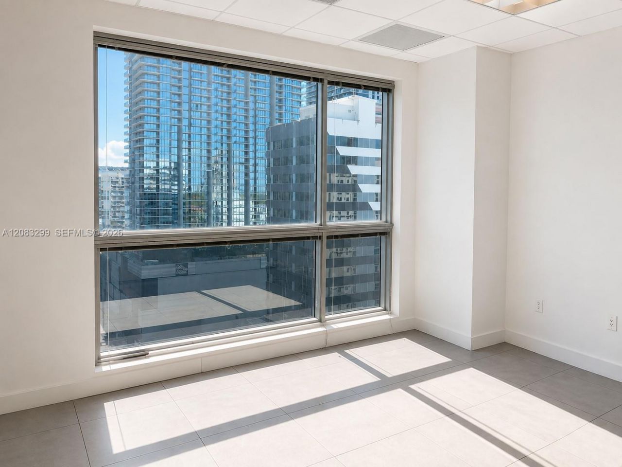 175 SW 7th St, Unit 1809, Miami, FL 33130 Photo
