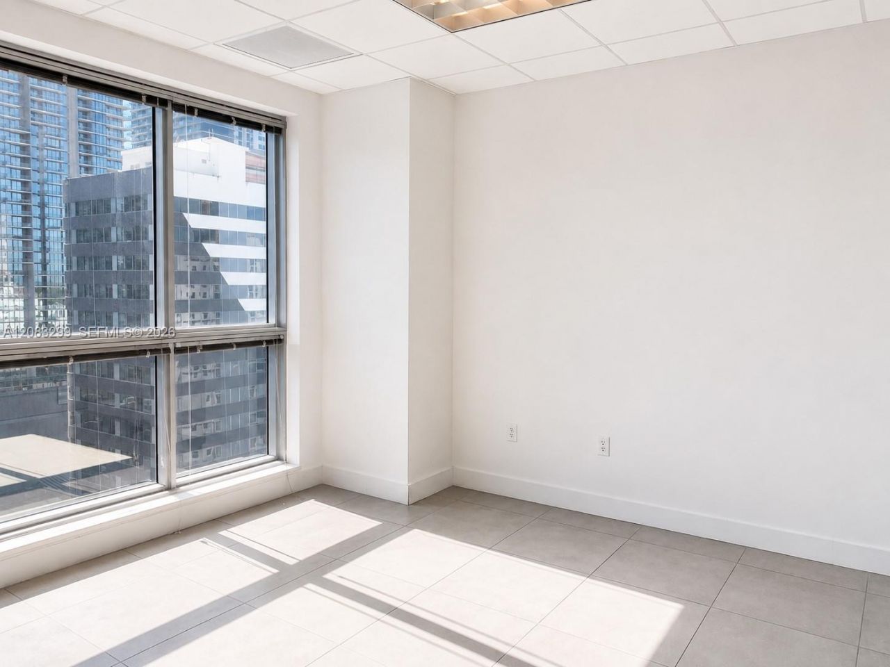 175 SW 7th St, Unit 1809, Miami, FL 33130 Photo