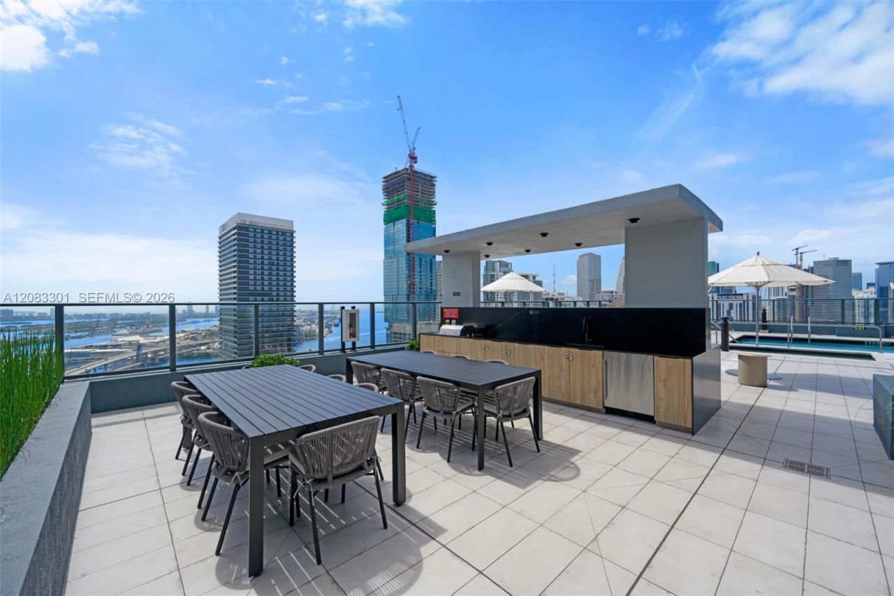 121 NE 5th St, Unit 2408, Miami, FL 33132 Photo
