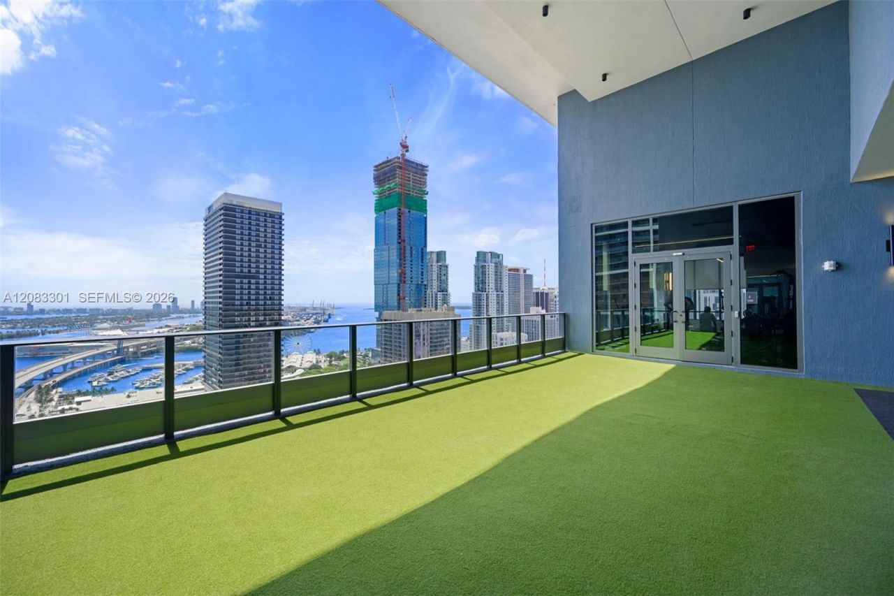 121 NE 5th St, Unit 2408, Miami, FL 33132 Photo