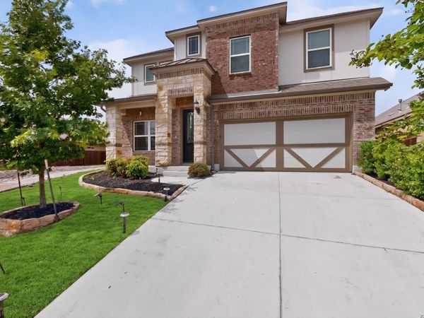 1239 LOMA RNCH, New Braunfels, TX 78132