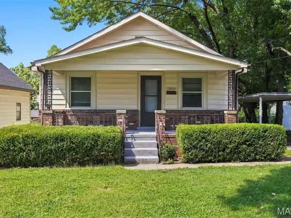 7809 elton , St Louis, MO 63123