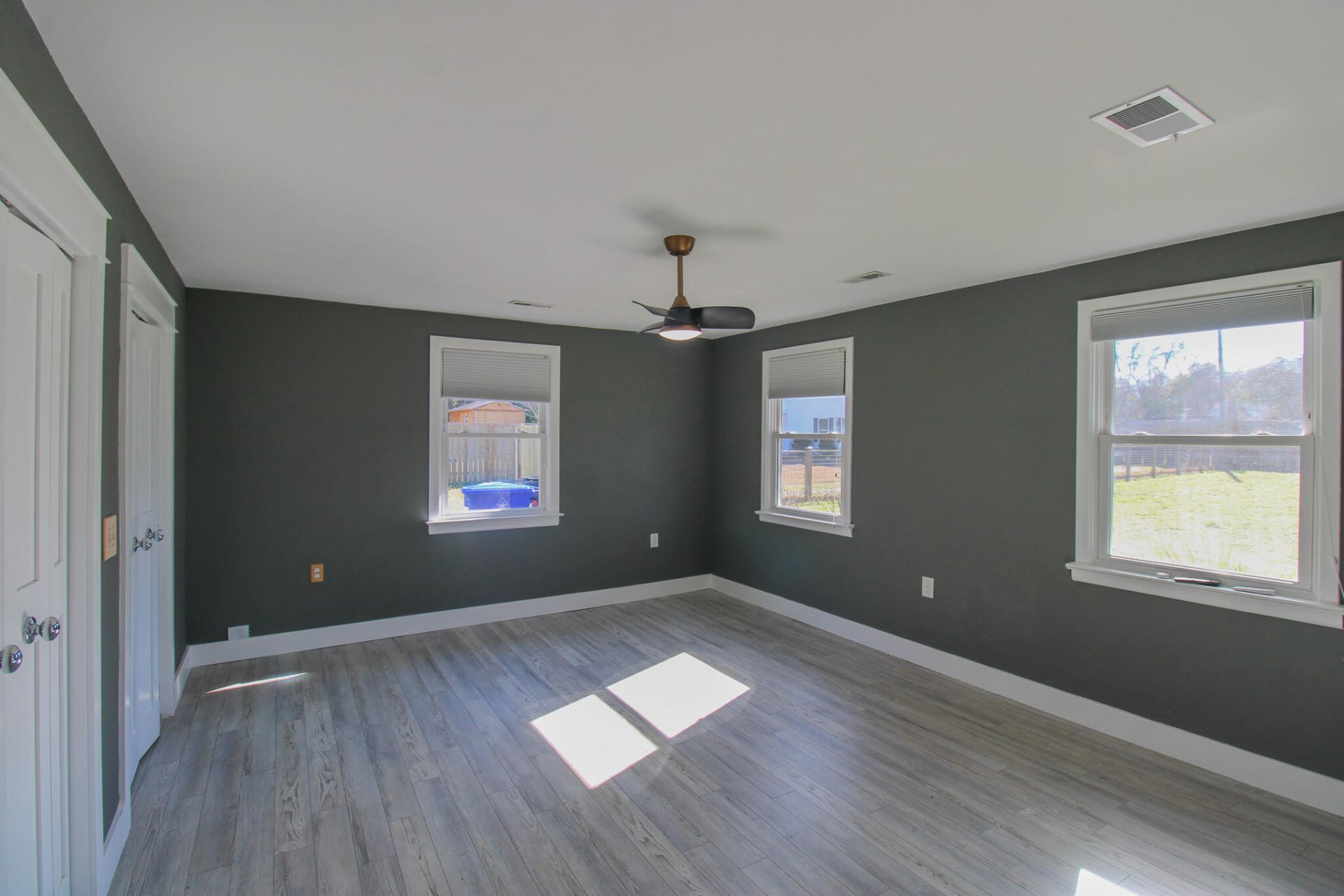 823 Jordan Street Photo 13