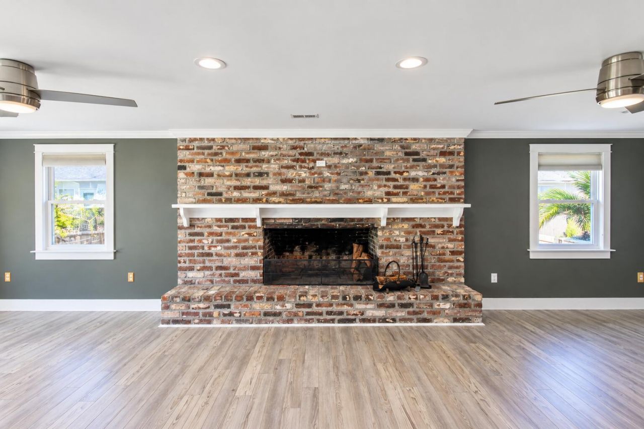 823 Jordan Street Photo 4