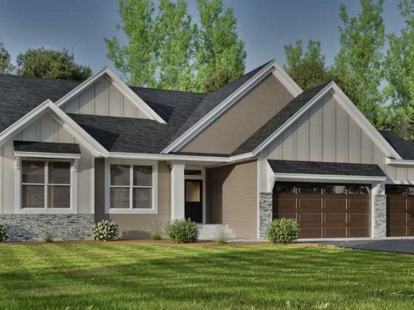 5033 Colonial Court , Alexandria, MN 56308