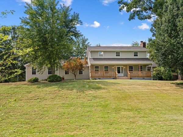 1421 Thrasher Hills Drive, Dalton, GA 30721