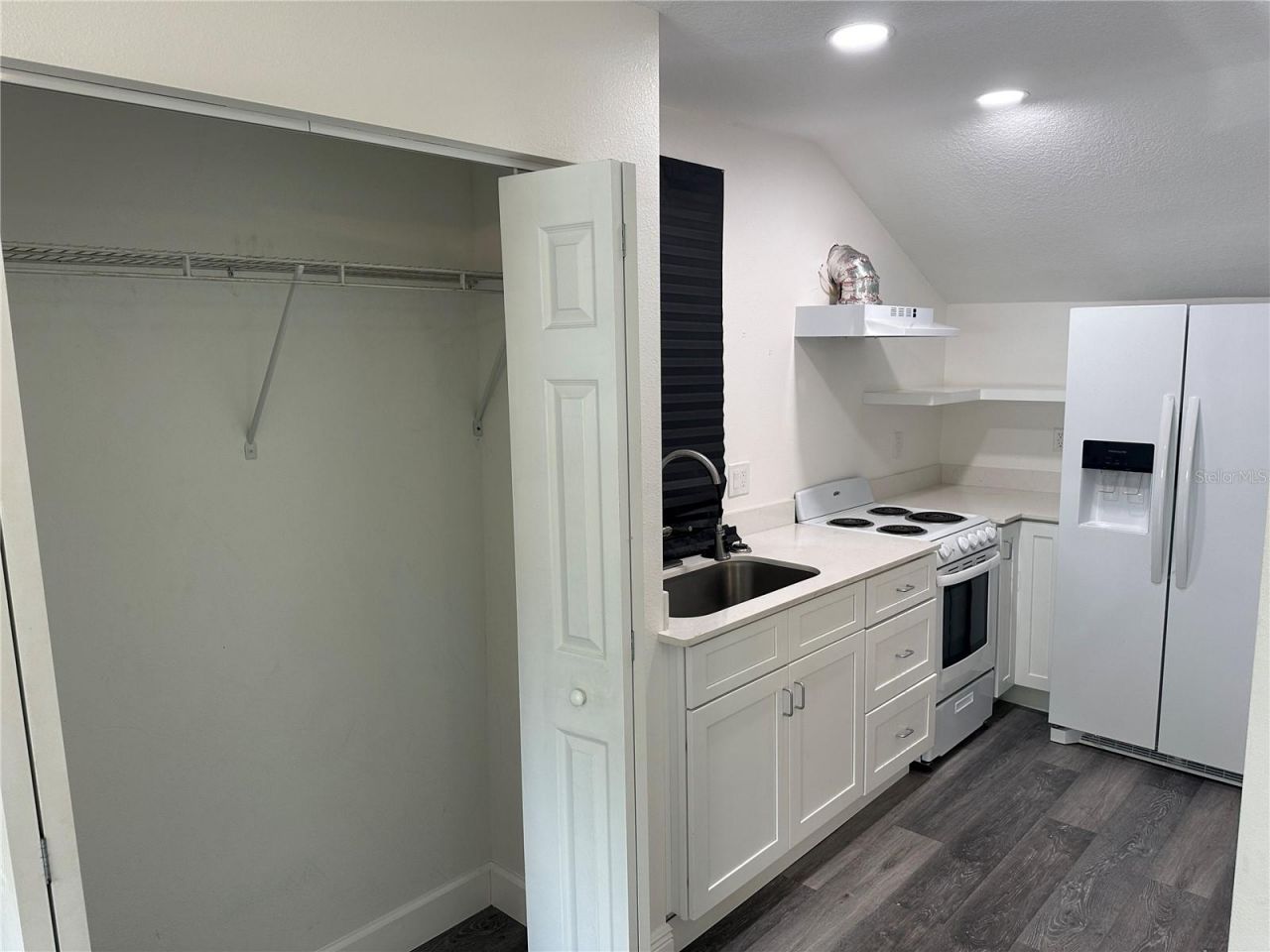 2901 20th Street N, Unit B, Saint Petersburg, FL 33713 Photo