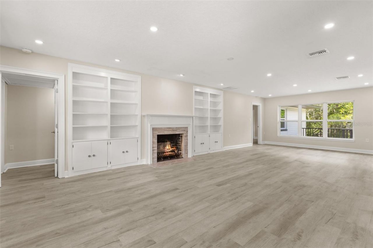 1602 Country Club Road, Eustis, FL 32726 Photo
