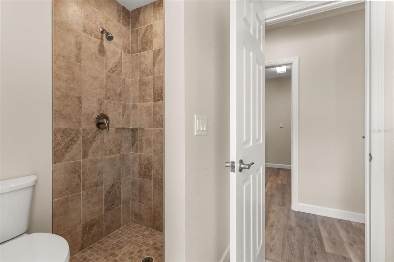 1602 Country Club Road, Eustis, FL 32726 Photo