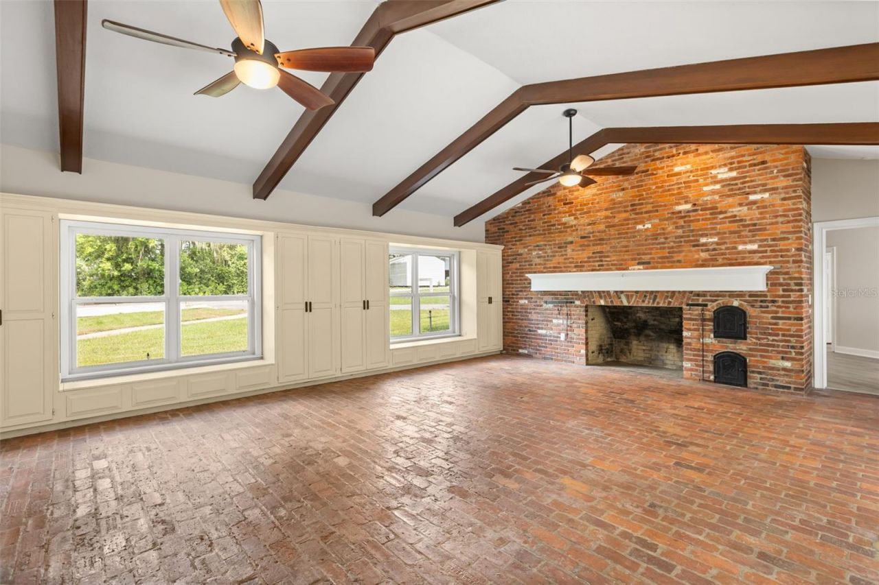 1602 Country Club Road, Eustis, FL 32726 Photo