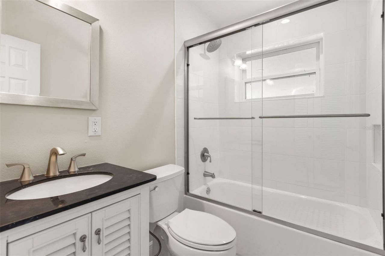 1602 Country Club Road, Eustis, FL 32726 Photo