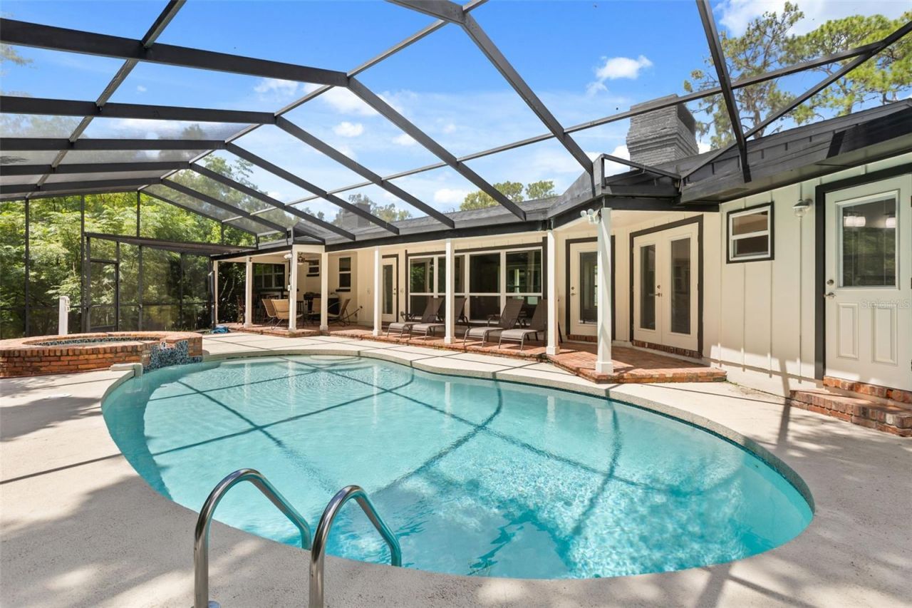1602 Country Club Road, Eustis, FL 32726 Photo