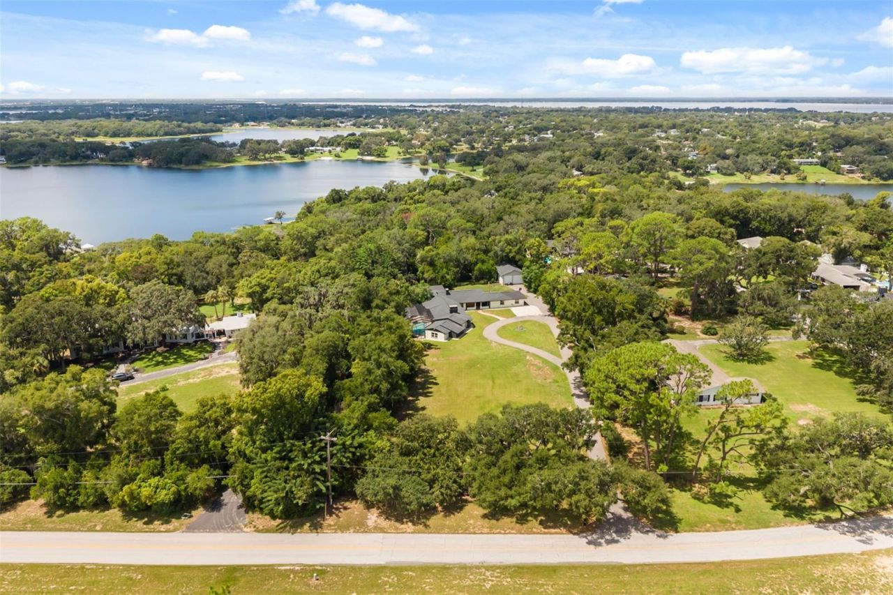 1602 Country Club Road, Eustis, FL 32726 Photo
