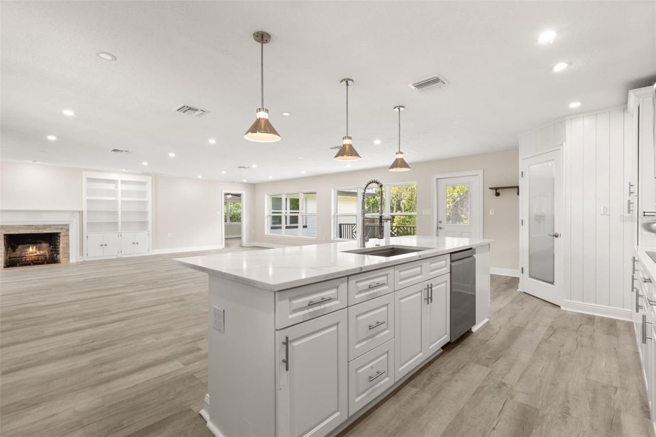 1602 Country Club Road, Eustis, FL 32726 Photo
