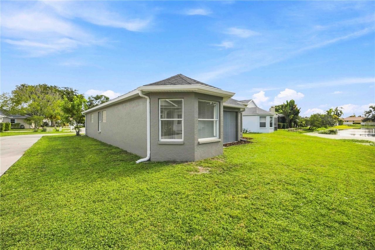5469 Ashton Manor Drive, Sarasota, FL 34233 Photo