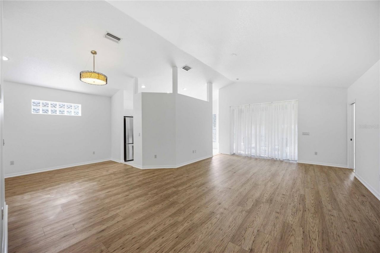 5469 Ashton Manor Drive, Sarasota, FL 34233 Photo