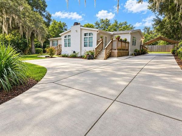 16800 SE 249TH TERRACE , UMATILLA, FL 32784