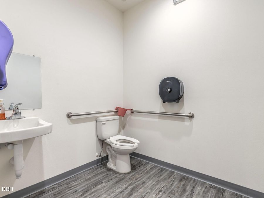 Property Image 16