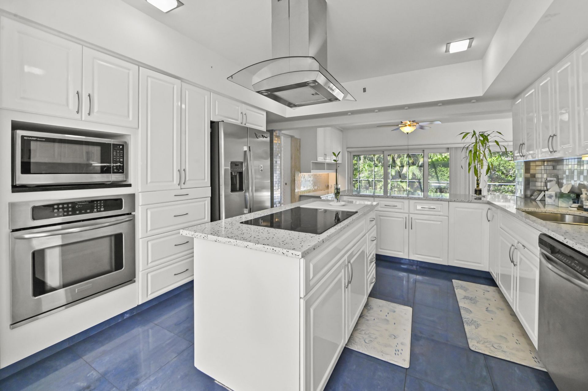 12990 Keystone Terrace, North Miami, FL 33181 Photo