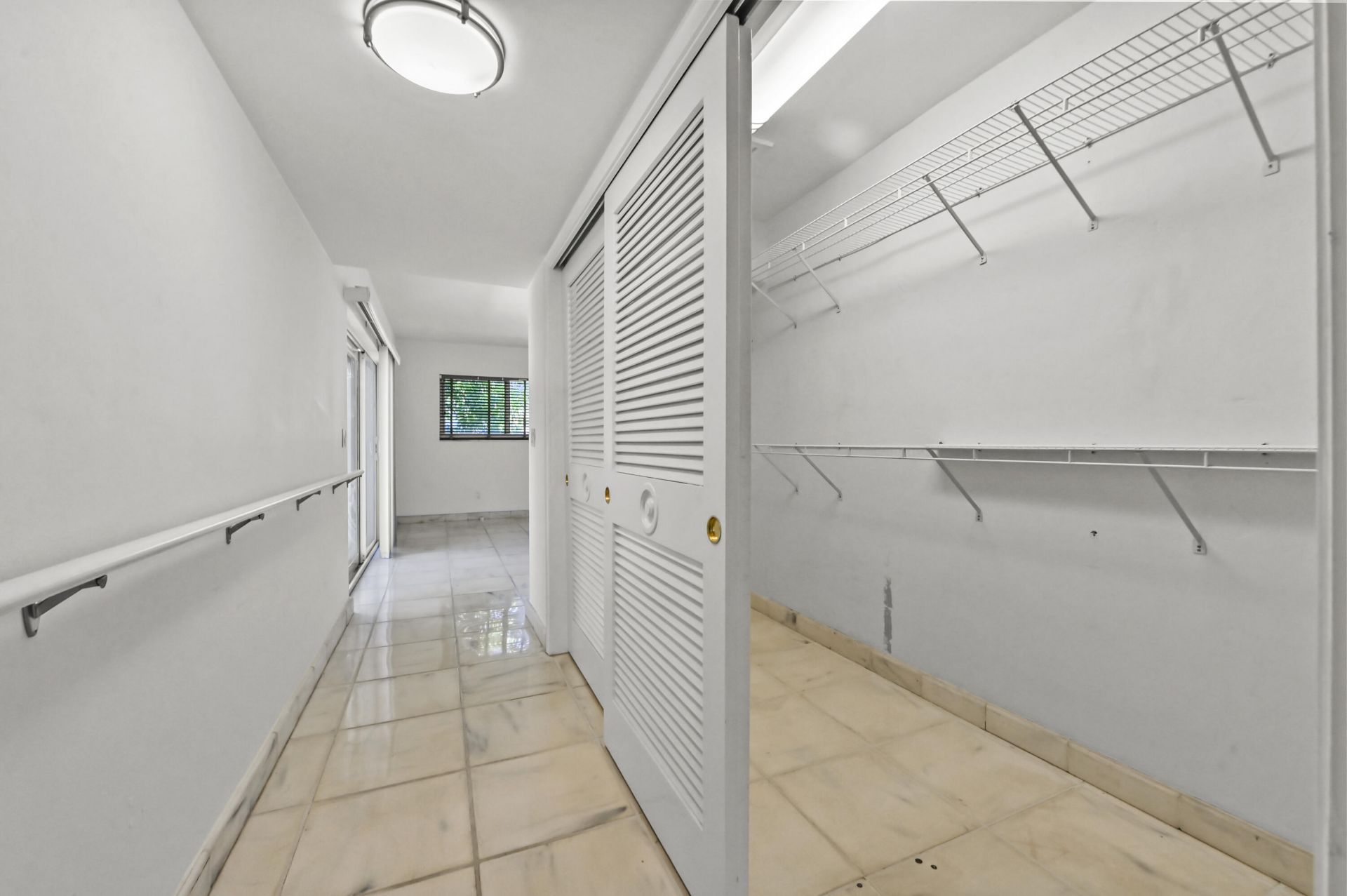 12990 Keystone Terrace, North Miami, FL 33181 Photo