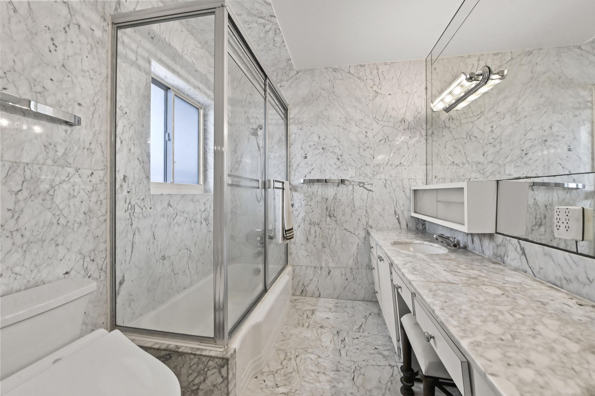 12990 Keystone Terrace, North Miami, FL 33181 Photo