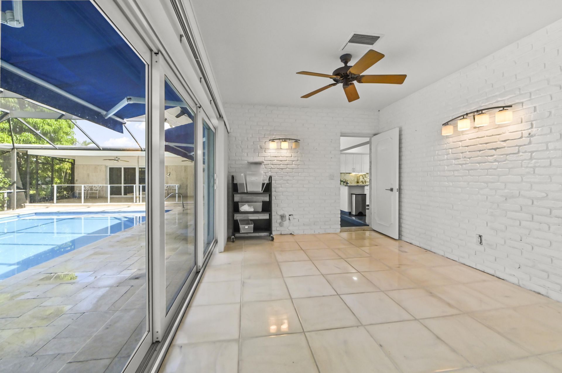 12990 Keystone Terrace, North Miami, FL 33181 Photo
