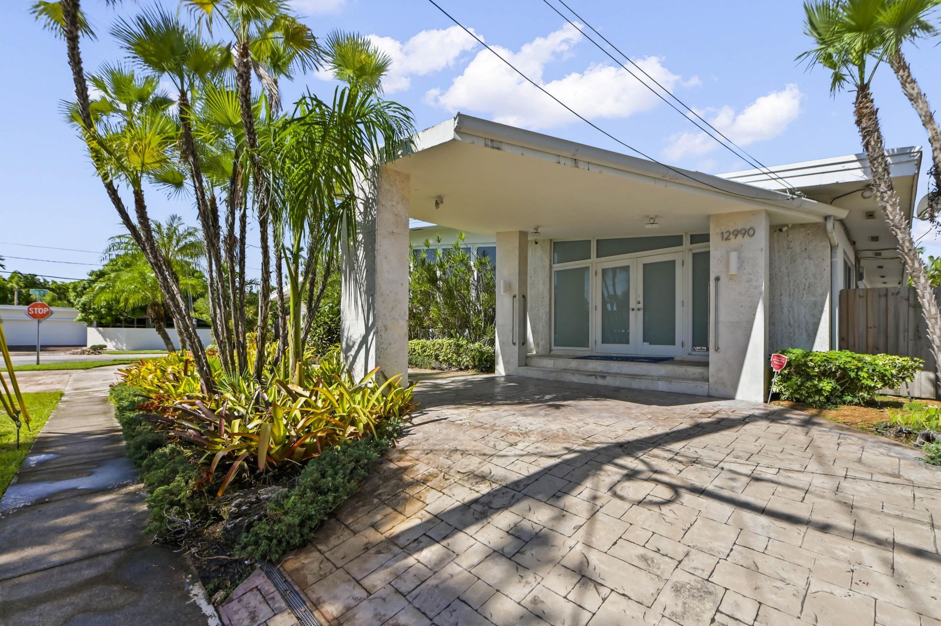 12990 Keystone Terrace, North Miami, FL 33181 Photo