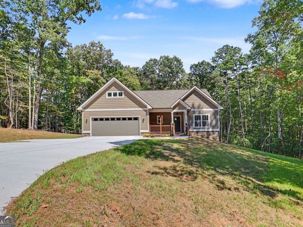 329 Hawks Nest Dr., Blairsville, GA 30512