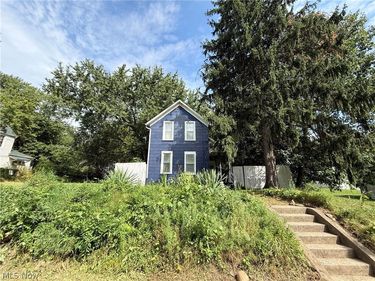 131 W Miller Avenue, Akron, OH 44301