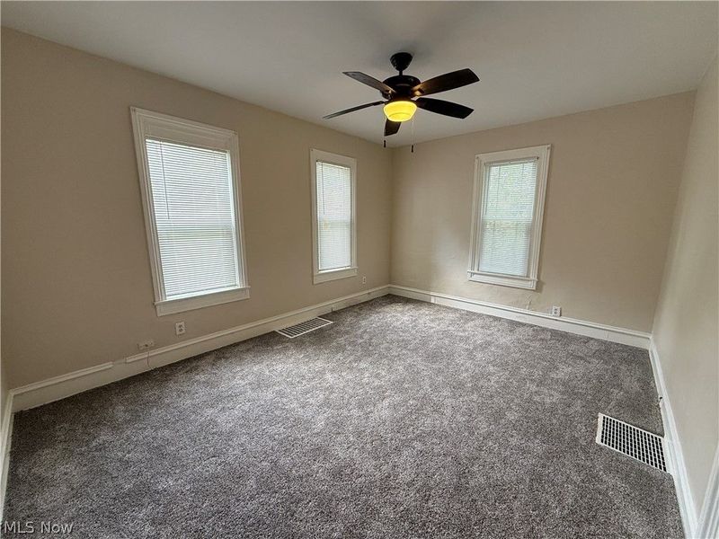 131 W Miller Avenue, Akron, OH 44301 Photo 10