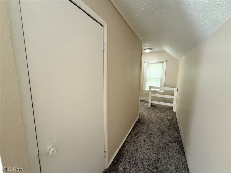 131 W Miller Avenue, Akron, OH 44301 Photo 22