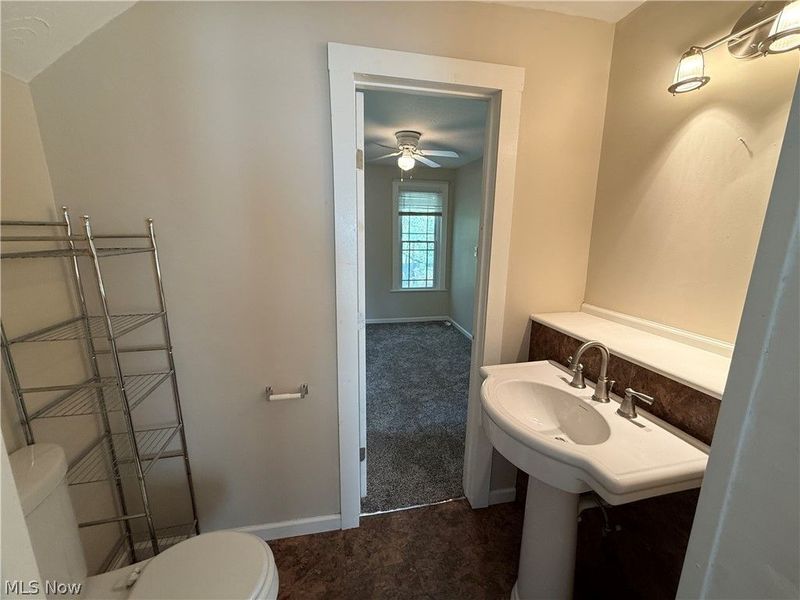 131 W Miller Avenue, Akron, OH 44301 Photo 26
