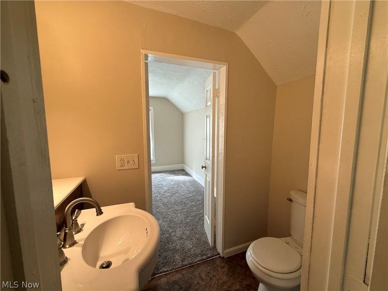 131 W Miller Avenue, Akron, OH 44301 Photo 27