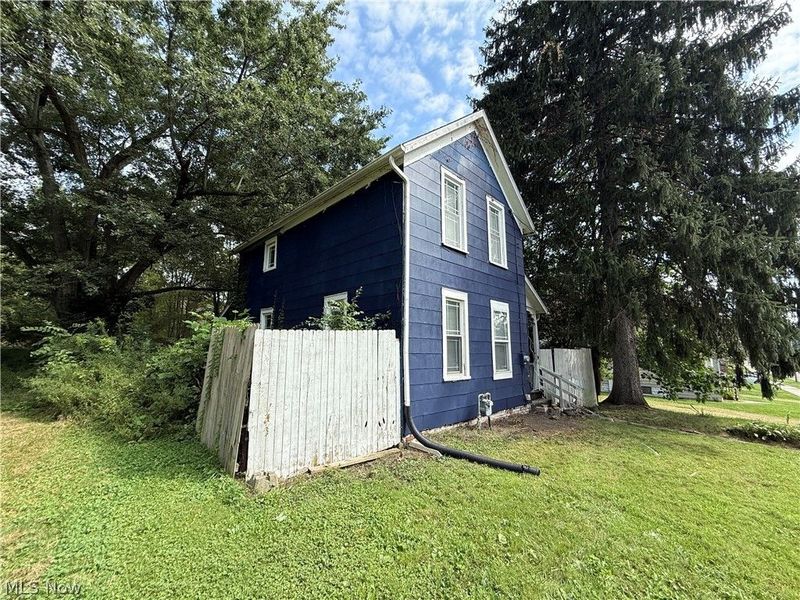 131 W Miller Avenue, Akron, OH 44301 Photo 6