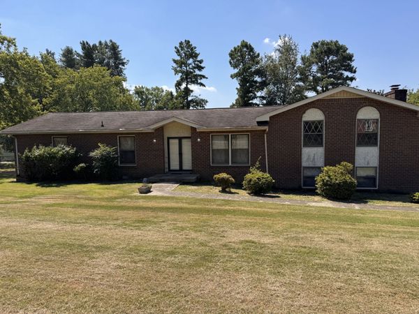 215 River Dr, Mount Juliet, TN 37122