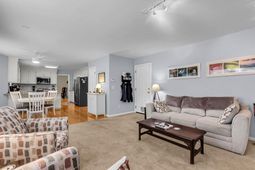 114 Ethanhill Street photo 4