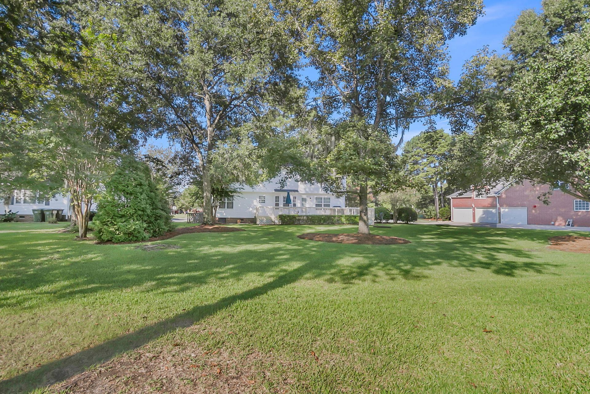 114 Ethanhill Street Photo 39