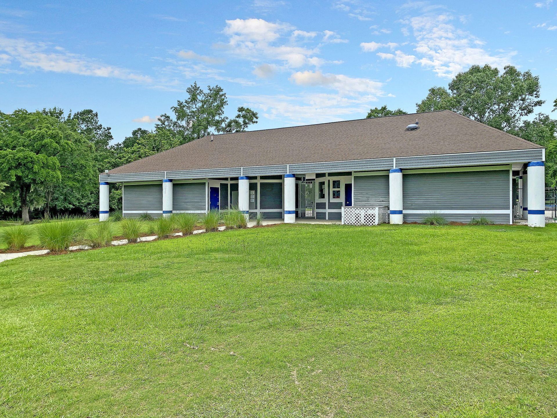 114 Ethanhill Street Photo 61