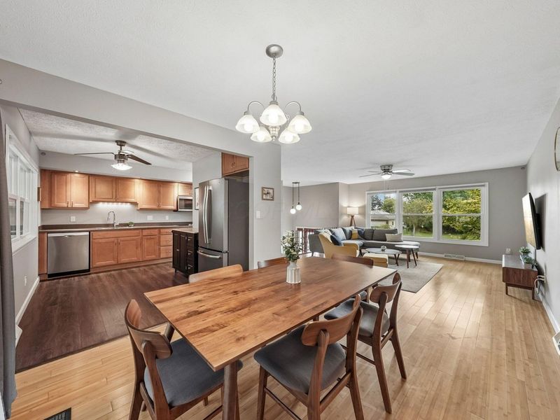 5750 Skyline Drive, Seven Hills, OH 44131 Photo 10