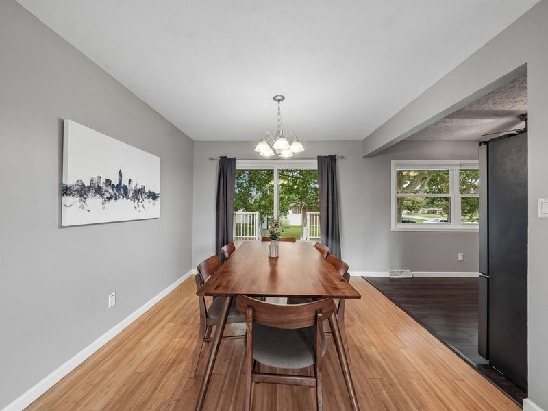 5750 Skyline Drive, Seven Hills, OH 44131 Photo 9
