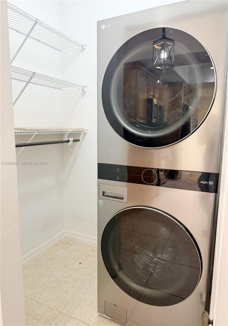 3530 SW 22nd St, Unit 710, Miami, FL 33145 Photo